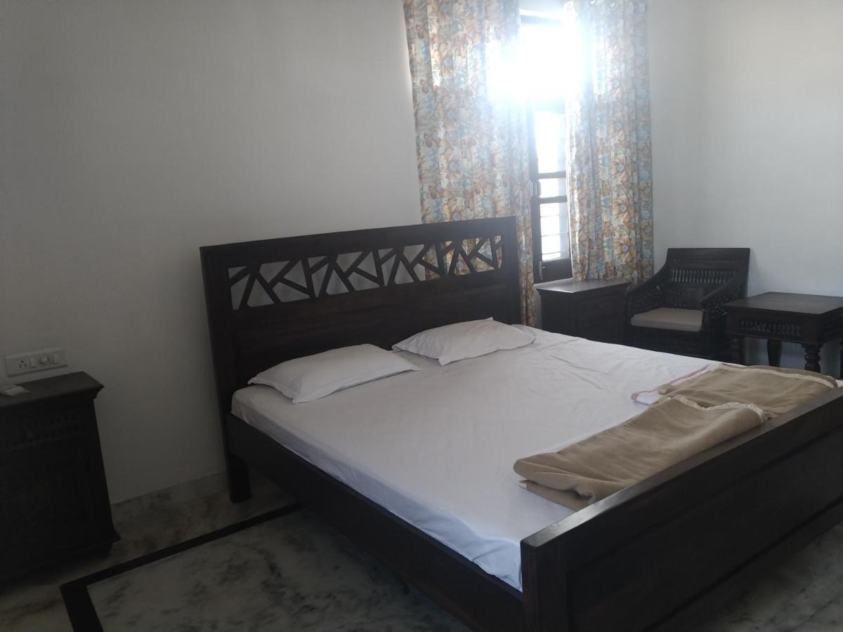 Ajay Bhawan Hotel Udaipur Esterno foto